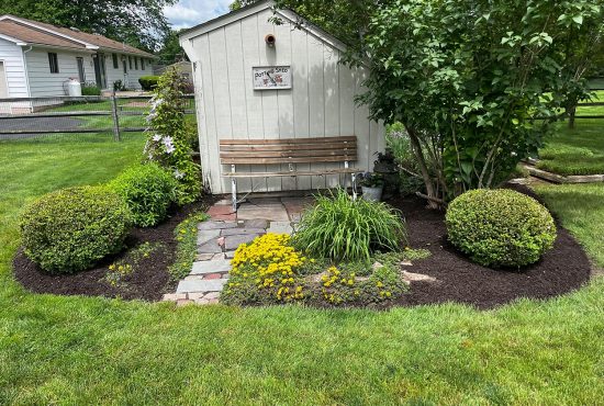 Mulch_maintenance_flagstone 2 ed